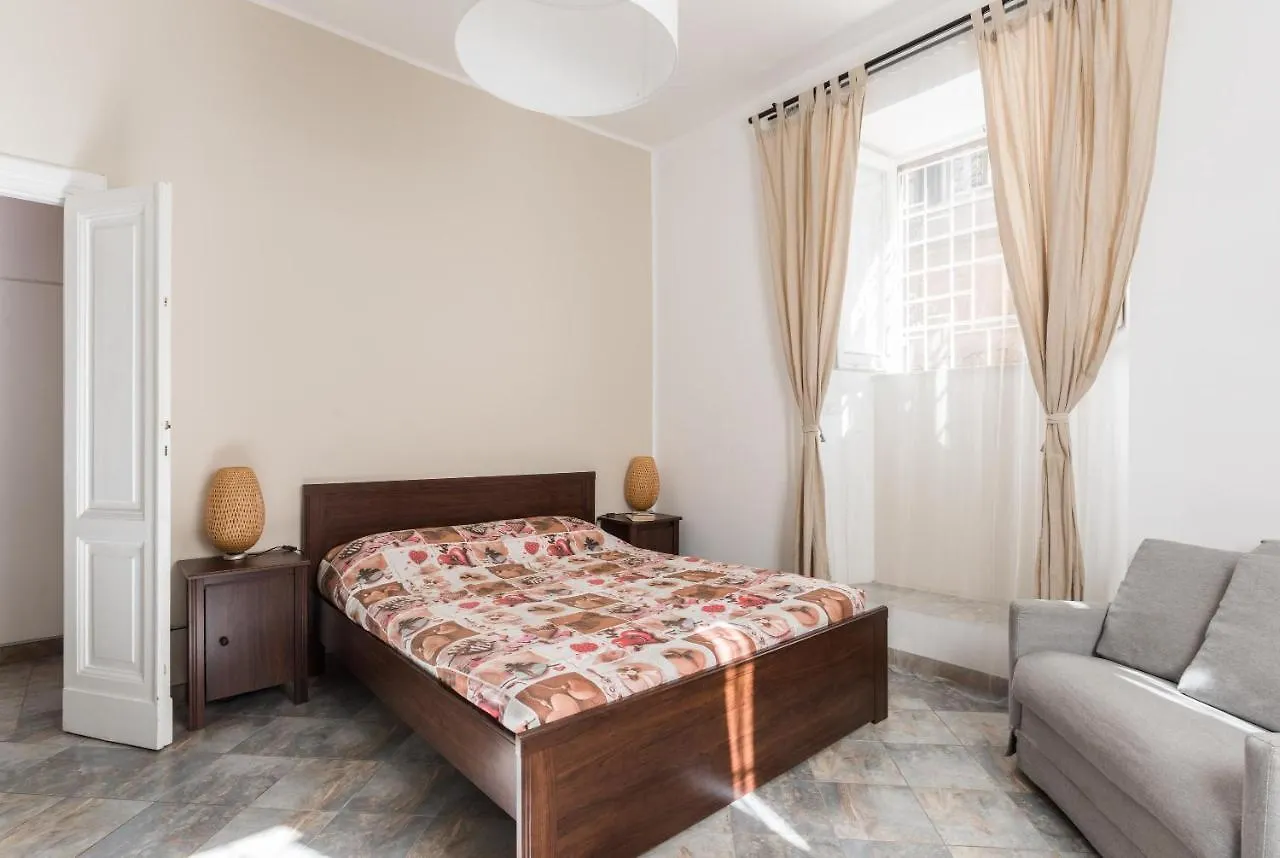 Domus Maximo Apartment Rome Italy